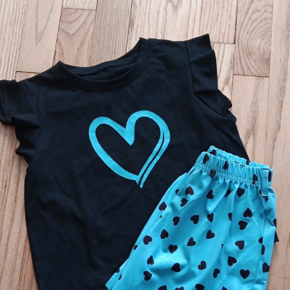 Heart Print Kids Pajamas - Black and Blue 7/8